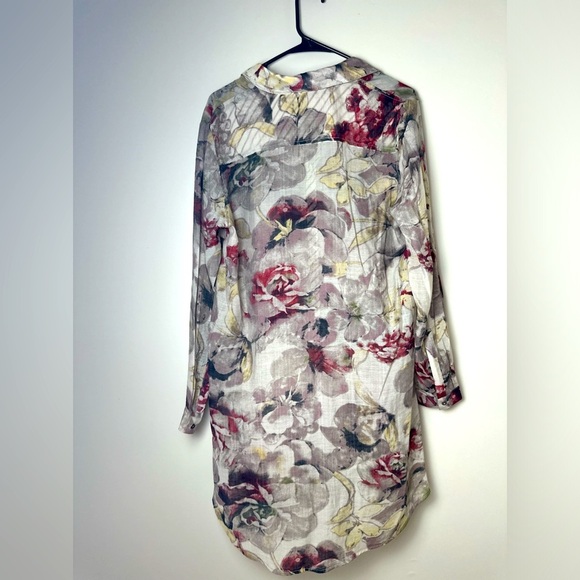 Soft Surroundings Long Sleeve Button Front Floral Print Long Tunic Blouse Size L - Picture 3 of 6